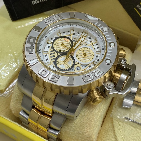 invicta 70mm watch
